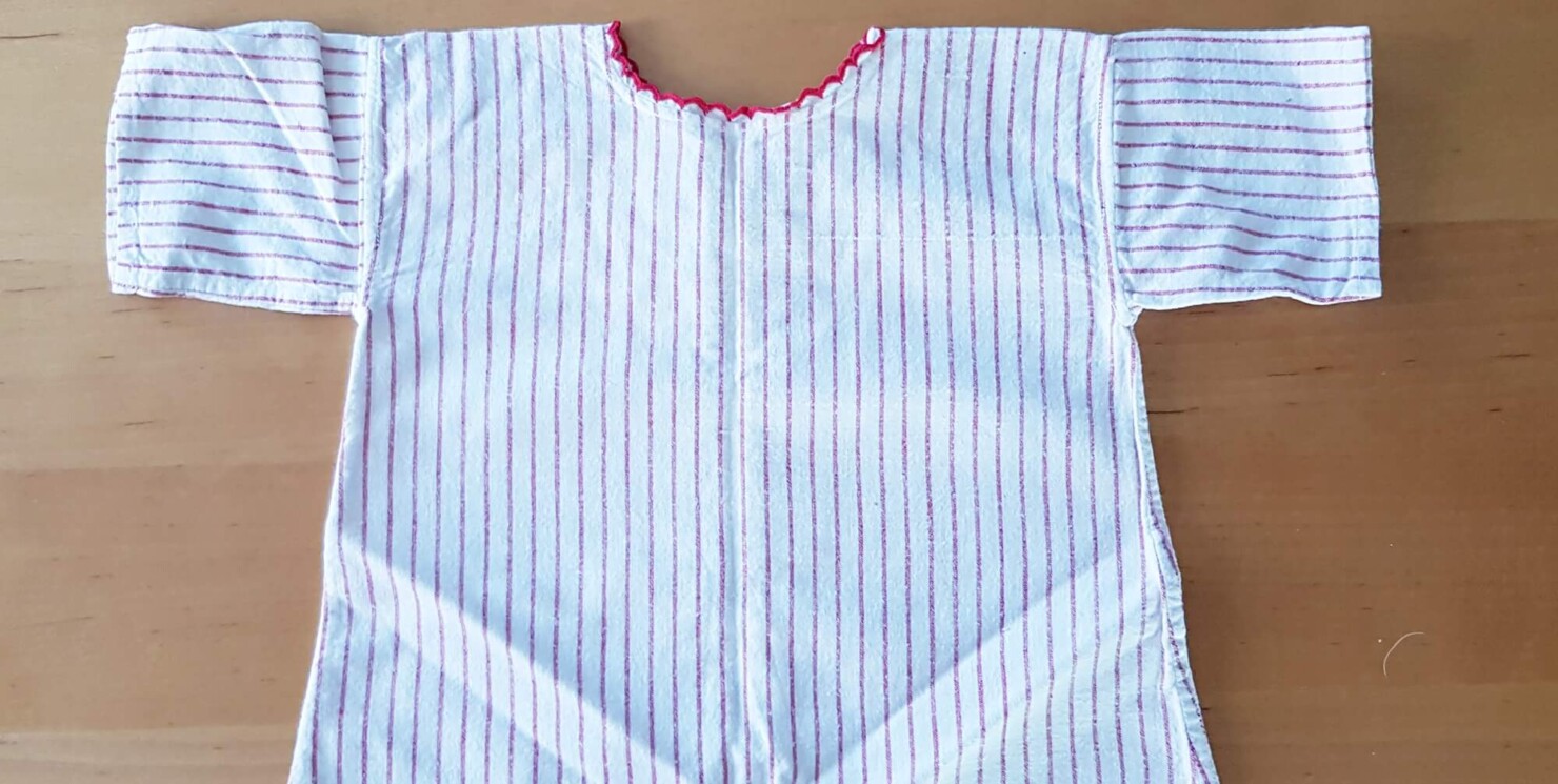 Baby Erstlingshemd Handarbeit vintage